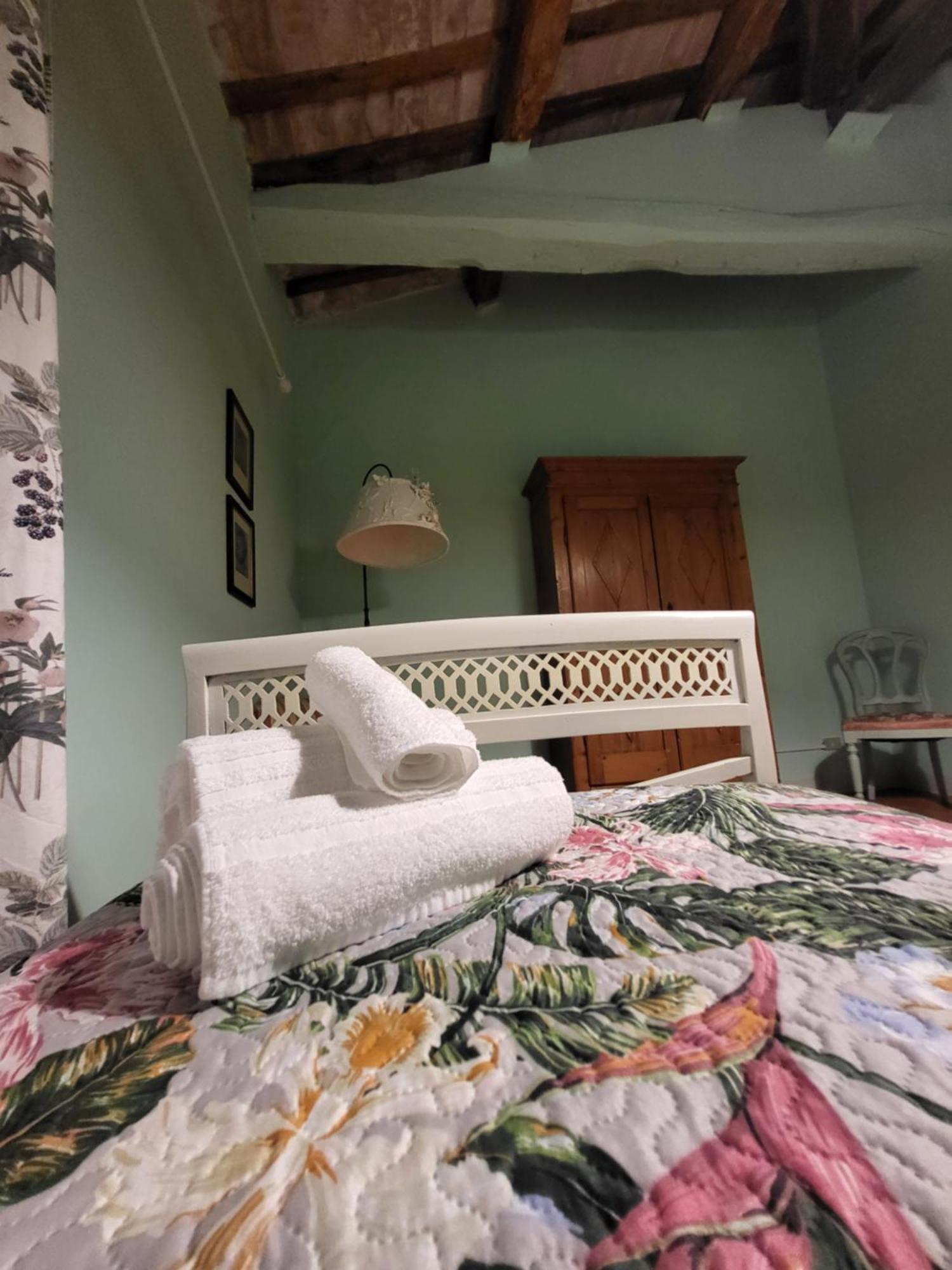 Agriturismo Poggiolo Pilonico Materno Esterno foto