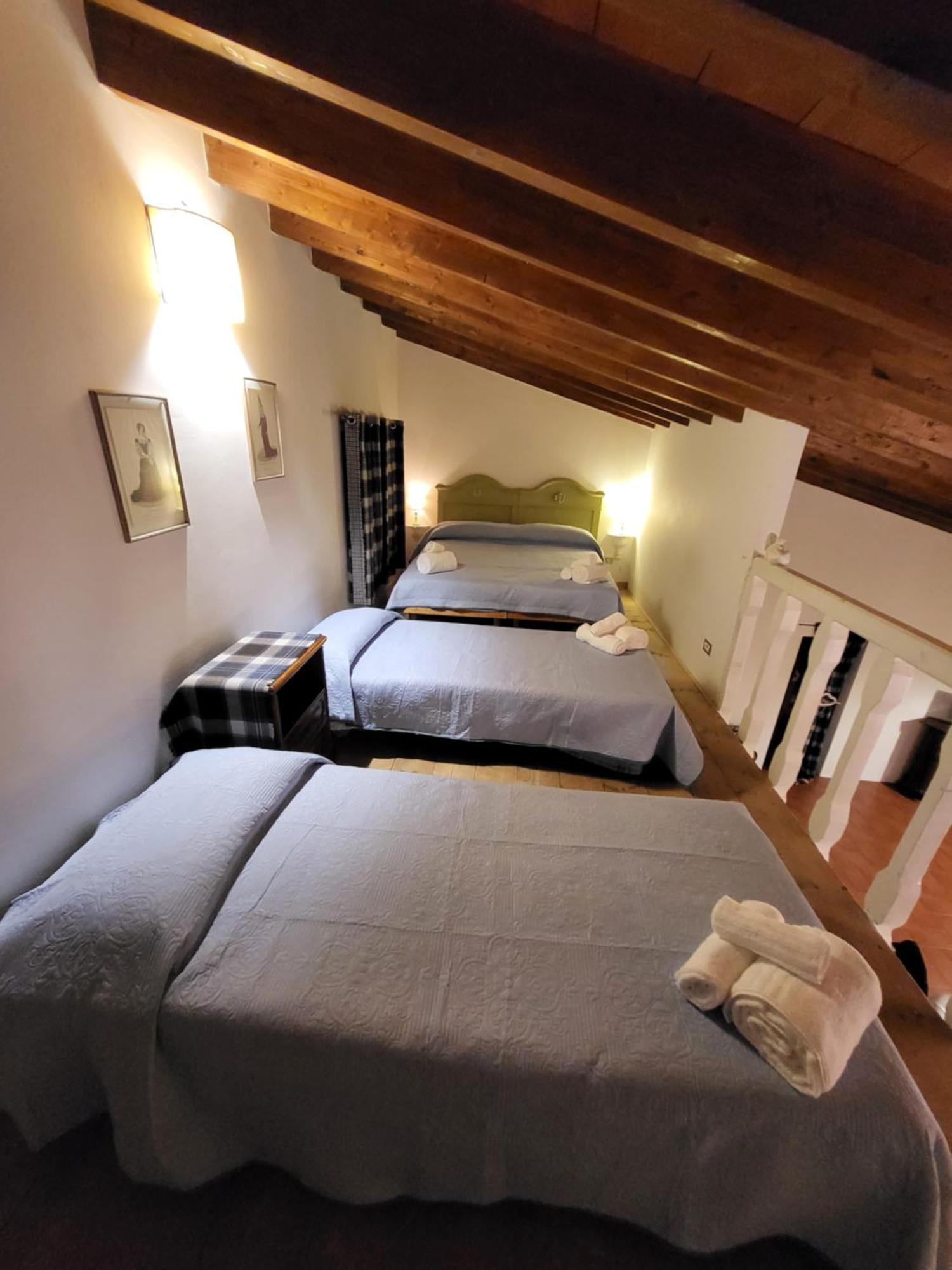 Agriturismo Poggiolo Pilonico Materno Esterno foto
